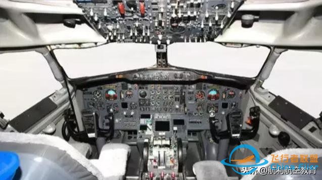 B737飛機駕駛艙說明書（精華）-6334