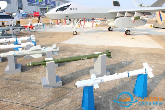 解放軍先進(jìn)無人機(jī)集中出現(xiàn)，我國無人機(jī)技術(shù)優(yōu)勢(shì)進(jìn)一步擴(kuò)大-9787