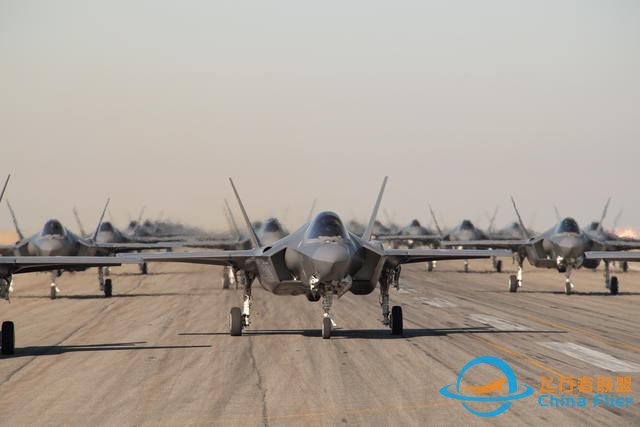 無人機or巡飛彈？未來軍隊發(fā)展無人航空器的思路有三種-6696