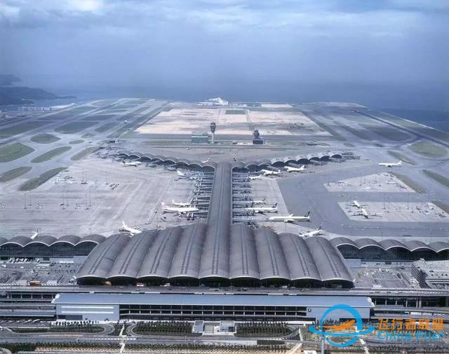 縮小版的MU583險情，南方航空341航班99年香港赤鱲角空中險情事件-8636