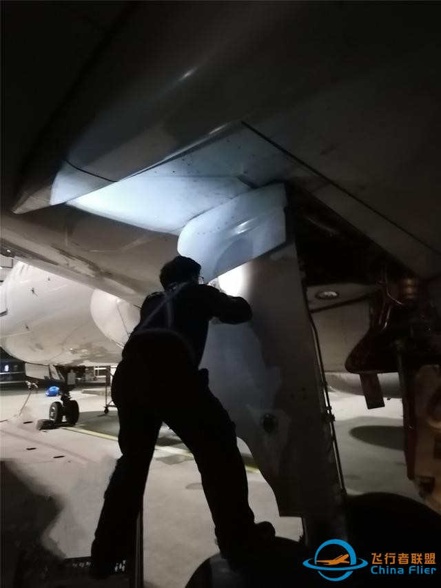 飛機檢測機器人、航空元宇宙的出現會帶來民航機務行業的春天嗎？-930
