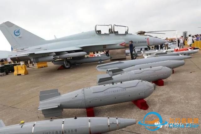 貴飛首爆FTC-2000G戰斗機先進座艙，一平三下時髦度爆表-9979