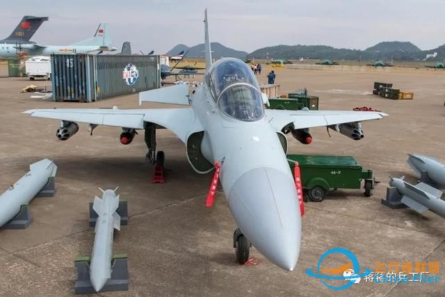 貴飛首爆FTC-2000G戰斗機先進座艙，一平三下時髦度爆表-9029