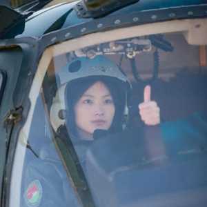“00后”陸軍女飛行學員，太颯了！
